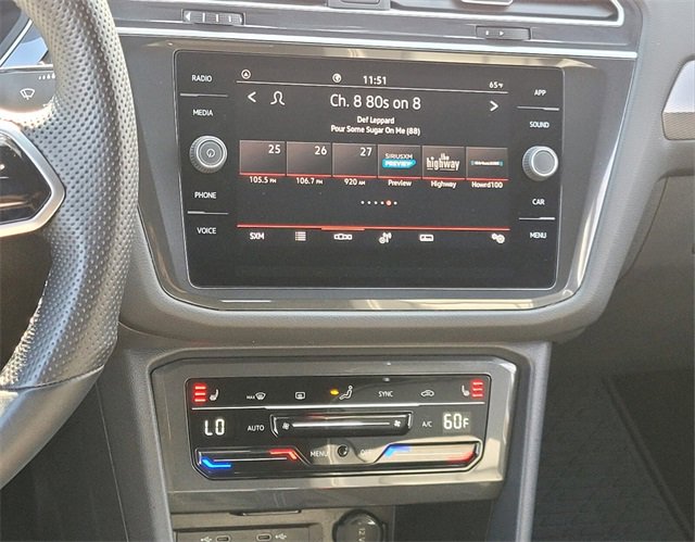 Used 2024 Volkswagen Tiguan SE R-Line image 25