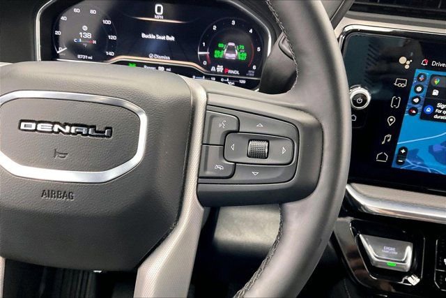 Used 2025 GMC Sierra 3500 Denali w/ Denali Reserve Package AWD/4WD image 21