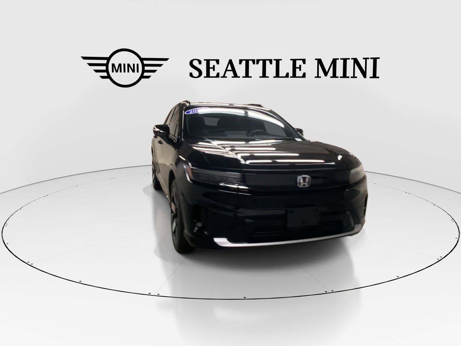 Used 2026 MINI Cooper 2-Door Hardtop FWD image 3