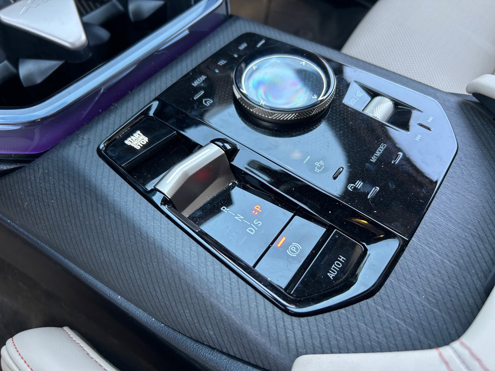 Used 2025 BMW X3 xDrive30i w/ Premium Package image 15