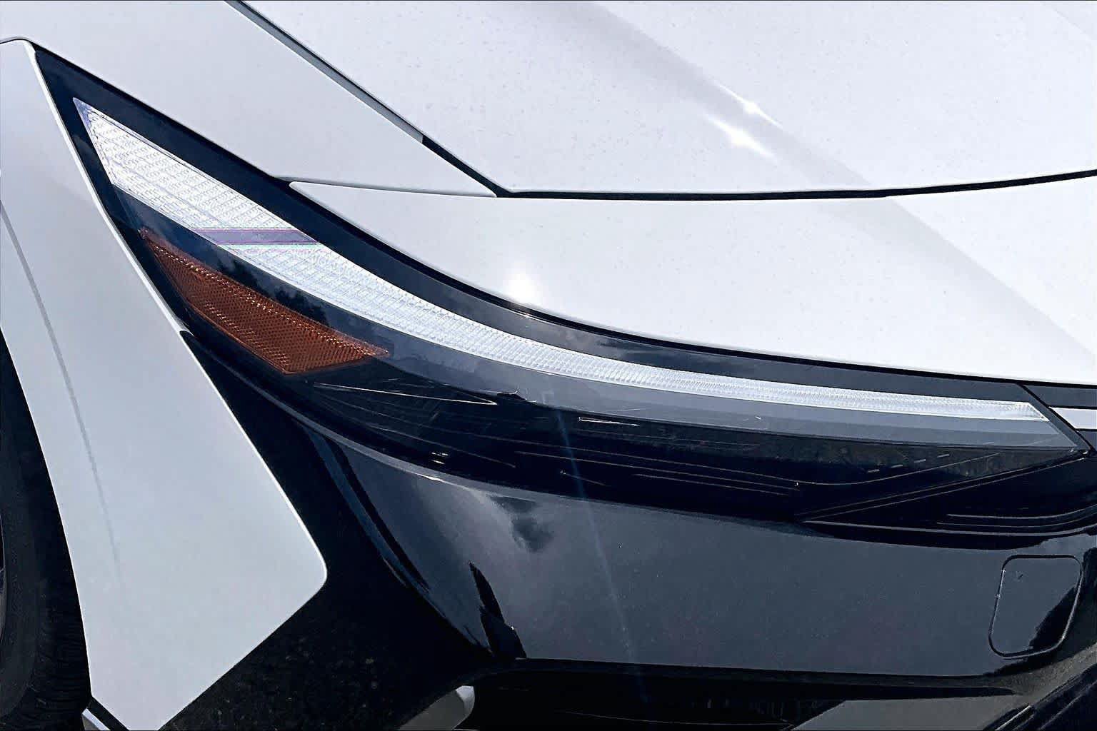 New 2026 Hyundai Elantra N Line FWD image 18