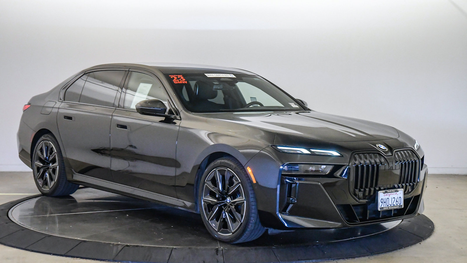 Certified 2023 BMW 740i w/ Parking Assistance Package RWD image 6