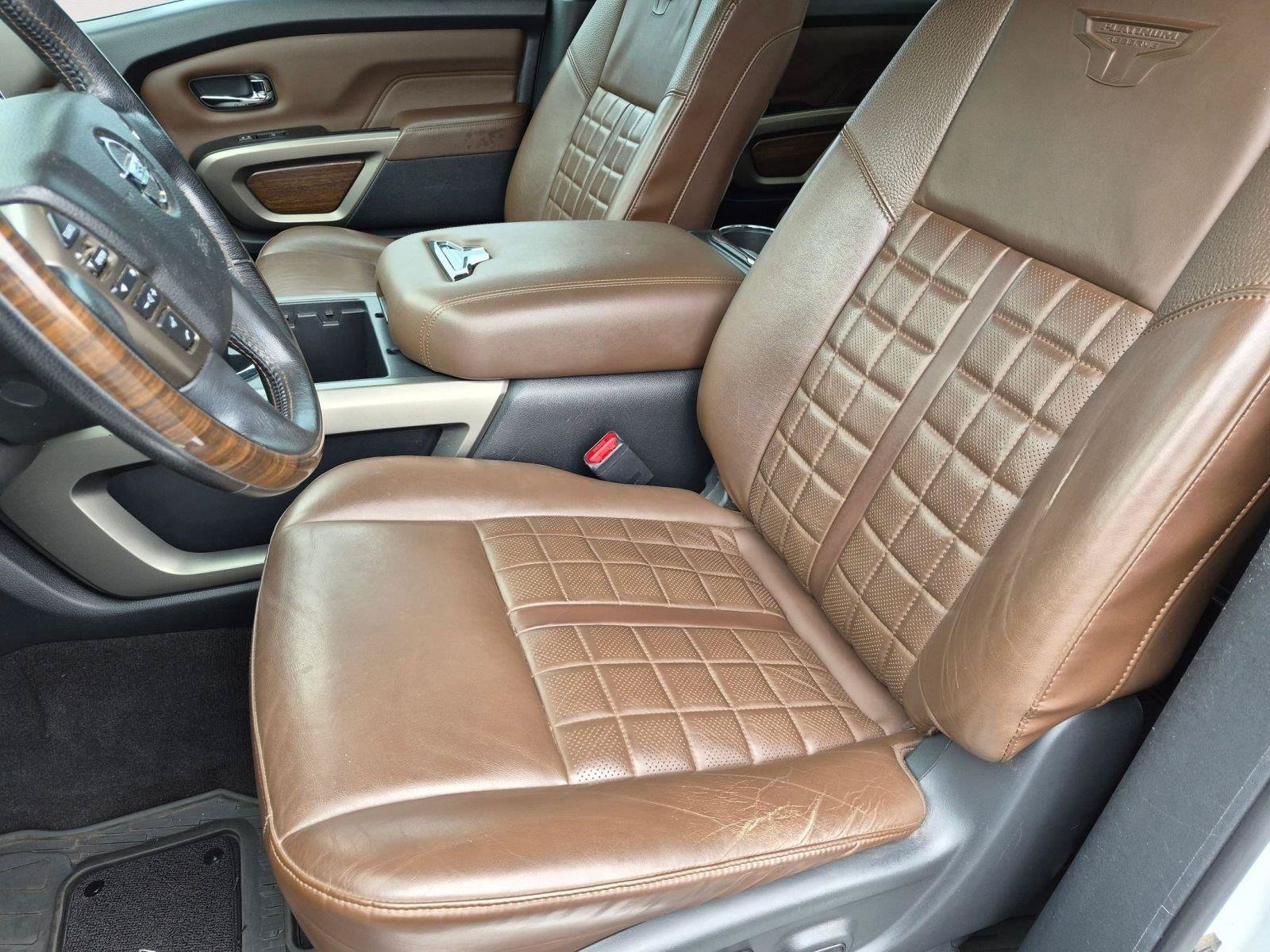 Used 2020 Nissan Titan Platinum Reserve AWD/4WD image 16
