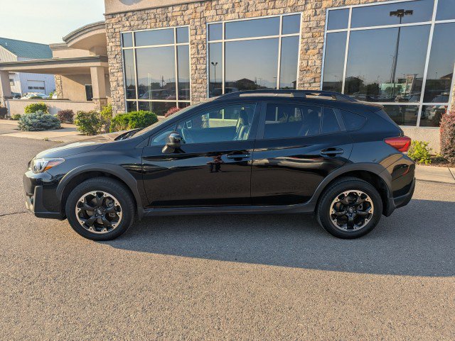 Used 2021 Subaru Crosstrek 2.0i Premium w/ Moonroof Package AWD/4WD image 2