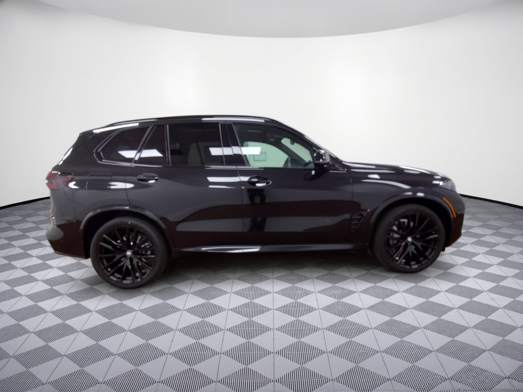 Used 2026 BMW X5 xDrive40i w/ M Sport Package AWD/4WD image 8