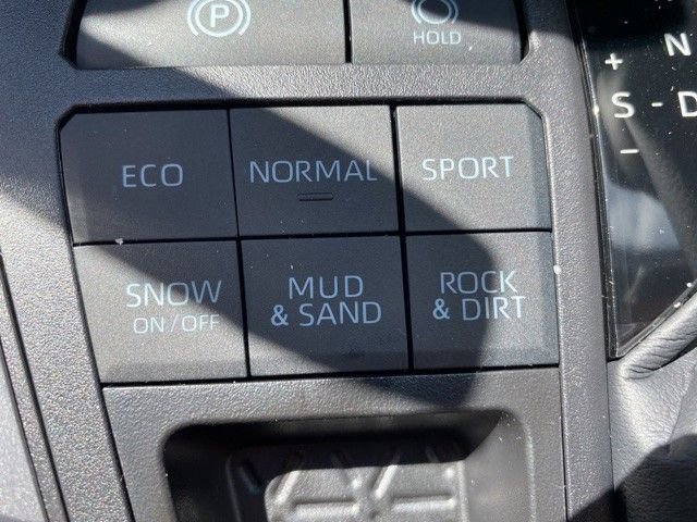 New 2025 Toyota RAV4 LE image 3