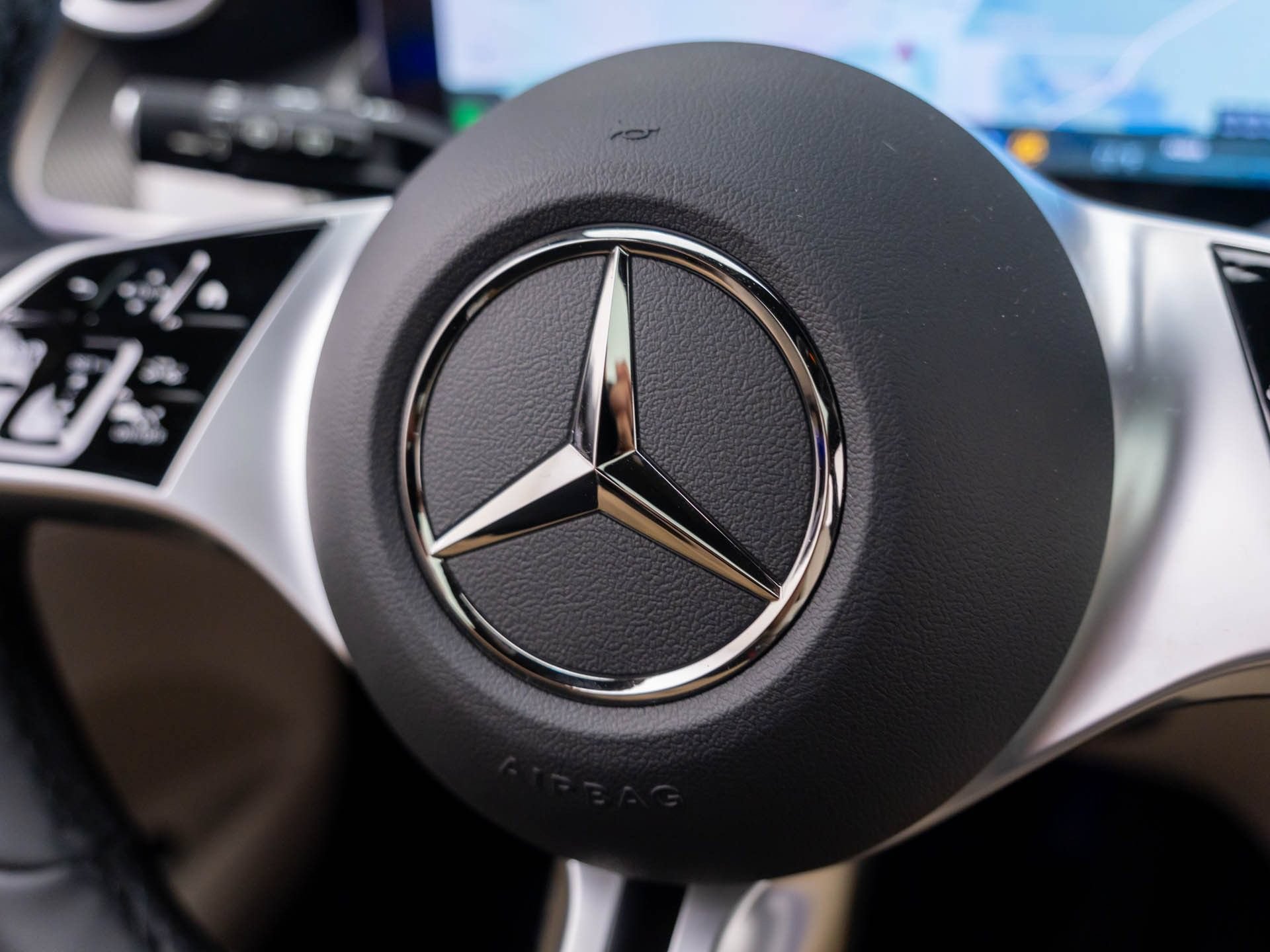 New 2027 Mercedes-Benz GLC 300 4MATIC image 25