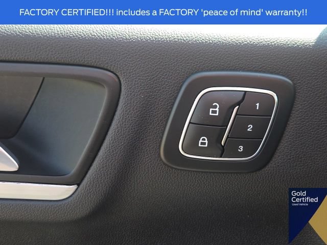 Used 2025 Ford Escape Platinum AWD/4WD image 23