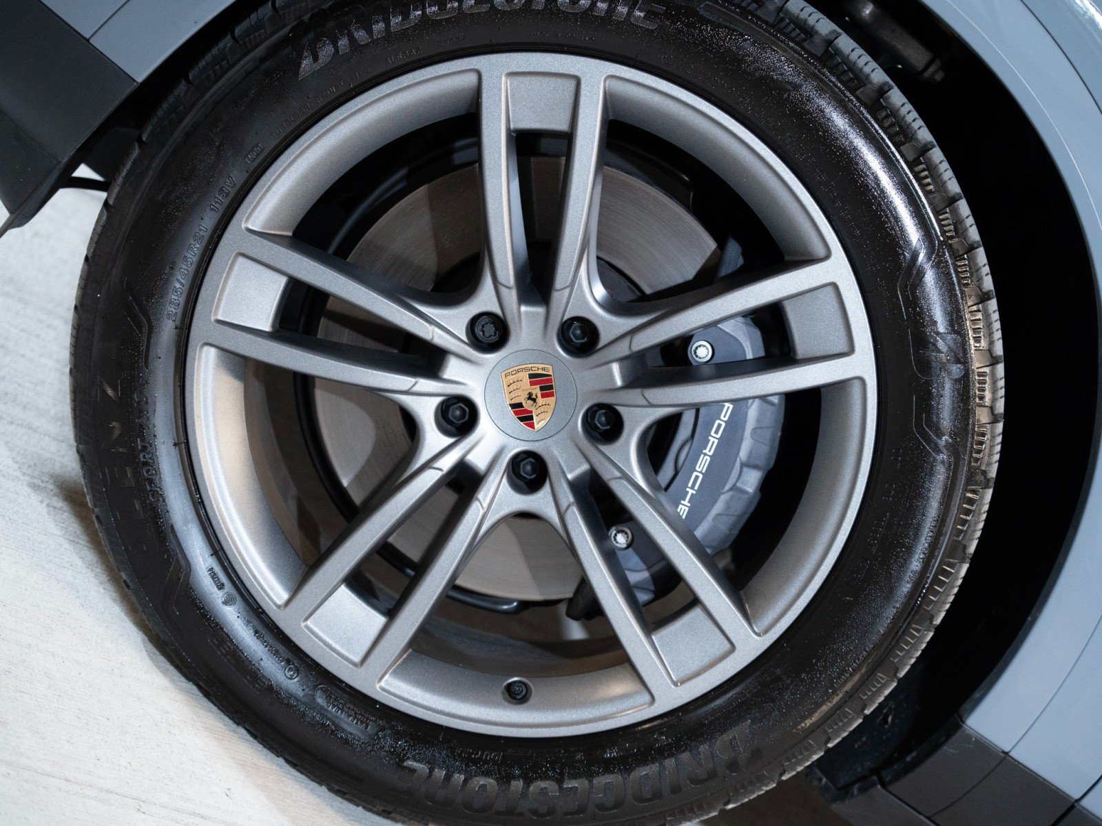 Certified 2026 Porsche Cayenne AWD/4WD image 11