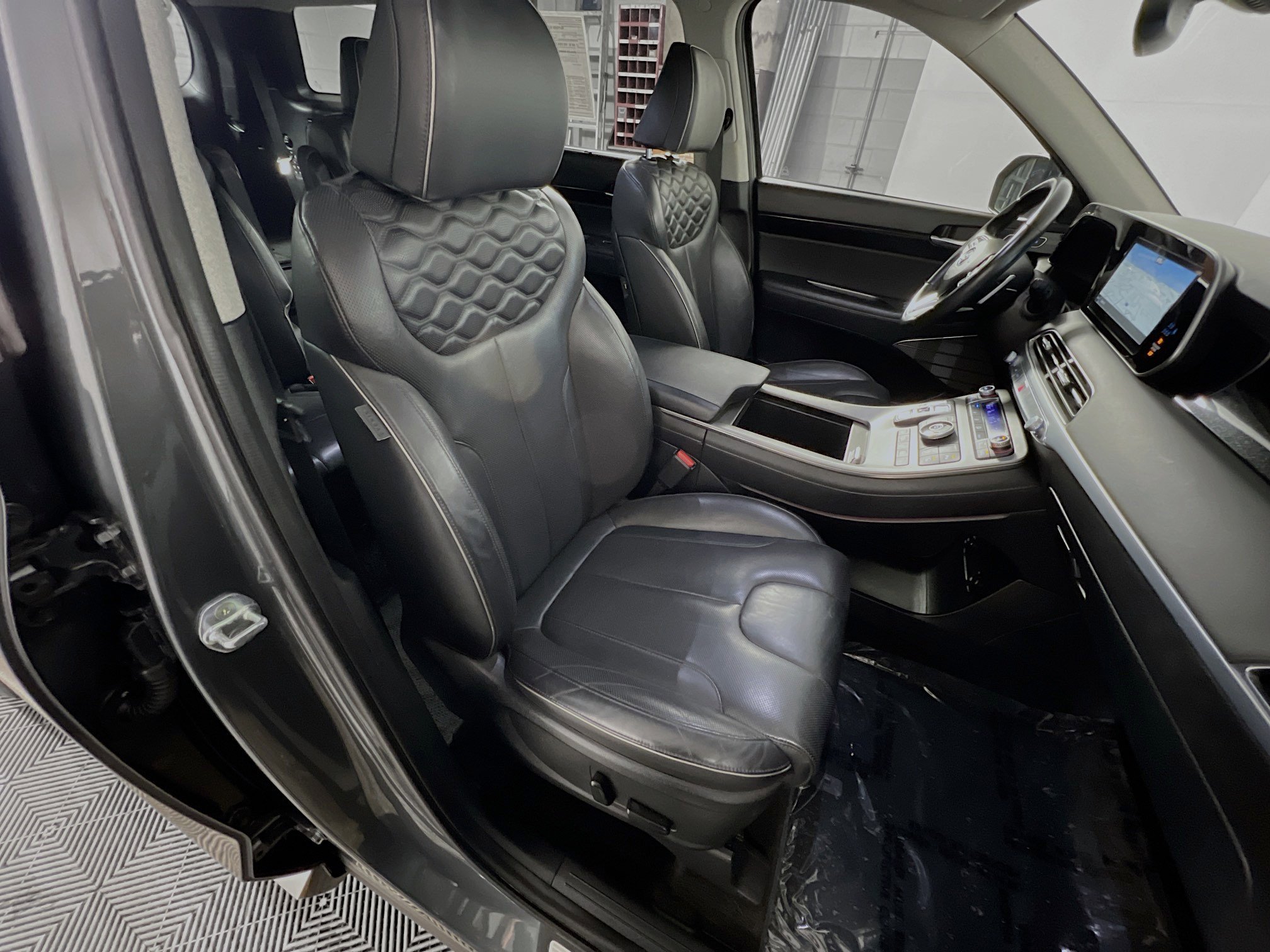 Used 2022 Hyundai Palisade Limited image 31