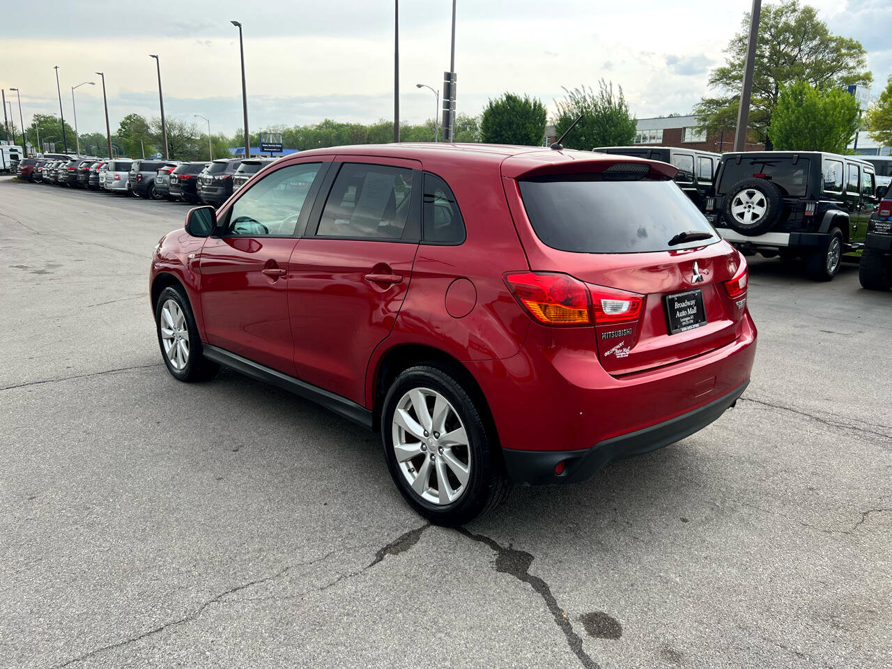 Used 2015 Mitsubishi Outlander Sport ES image 4