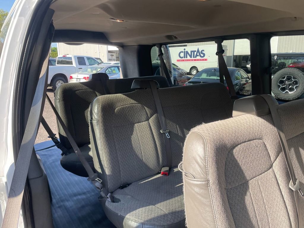 Used 2014 Chevrolet Express 3500 LS RWD image 26