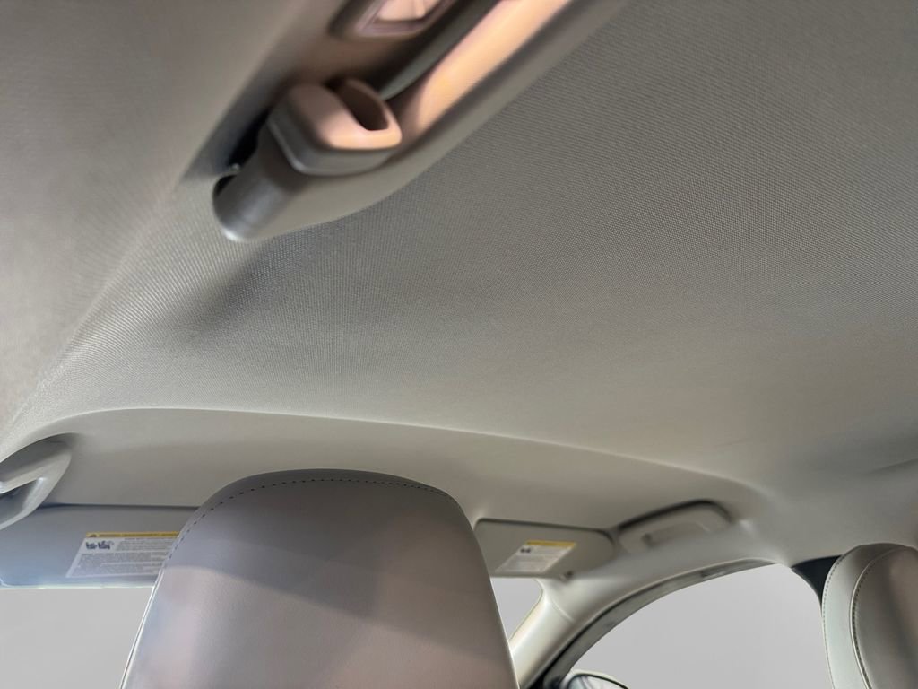 Used 2024 Ford Mustang Mach-E Premium AWD/4WD image 23