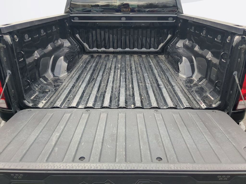 Used 2023 Chevrolet Colorado W/T image 24