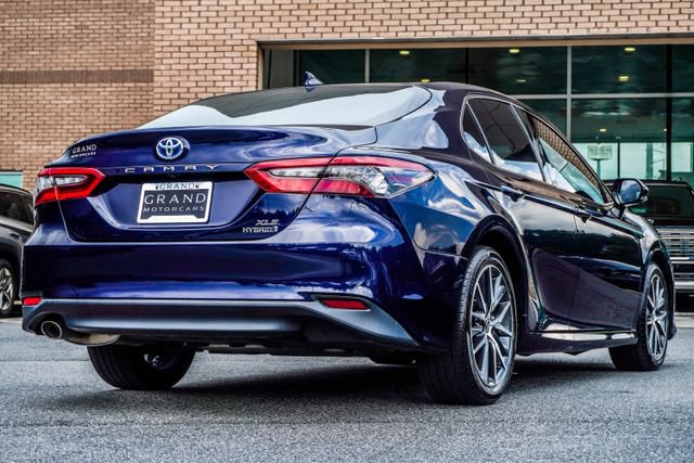 Used 2022 Toyota Camry XLE FWD image 13