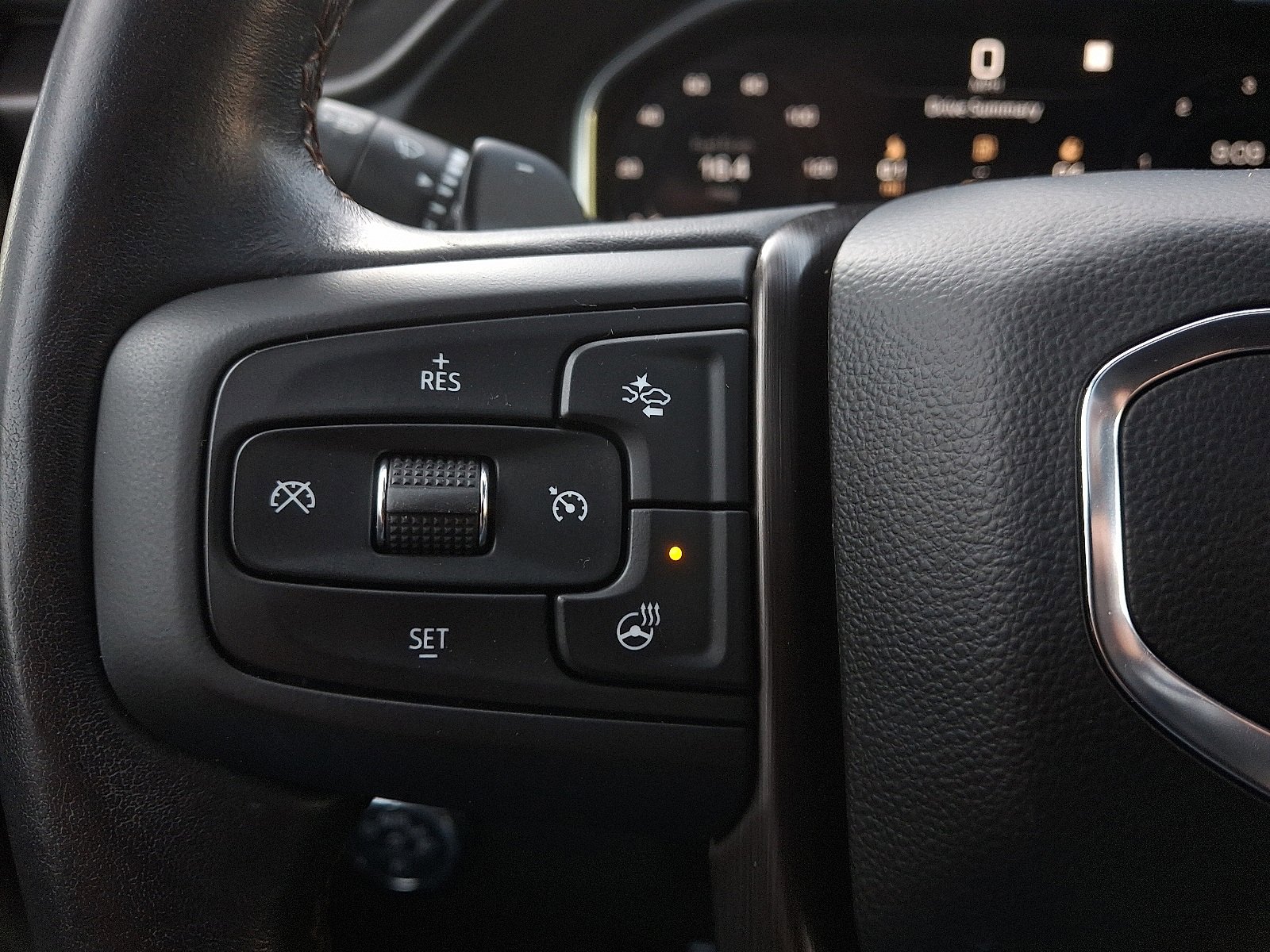 Used 2022 GMC Sierra 1500 AT4 w/ AT4 Premium Package image 22