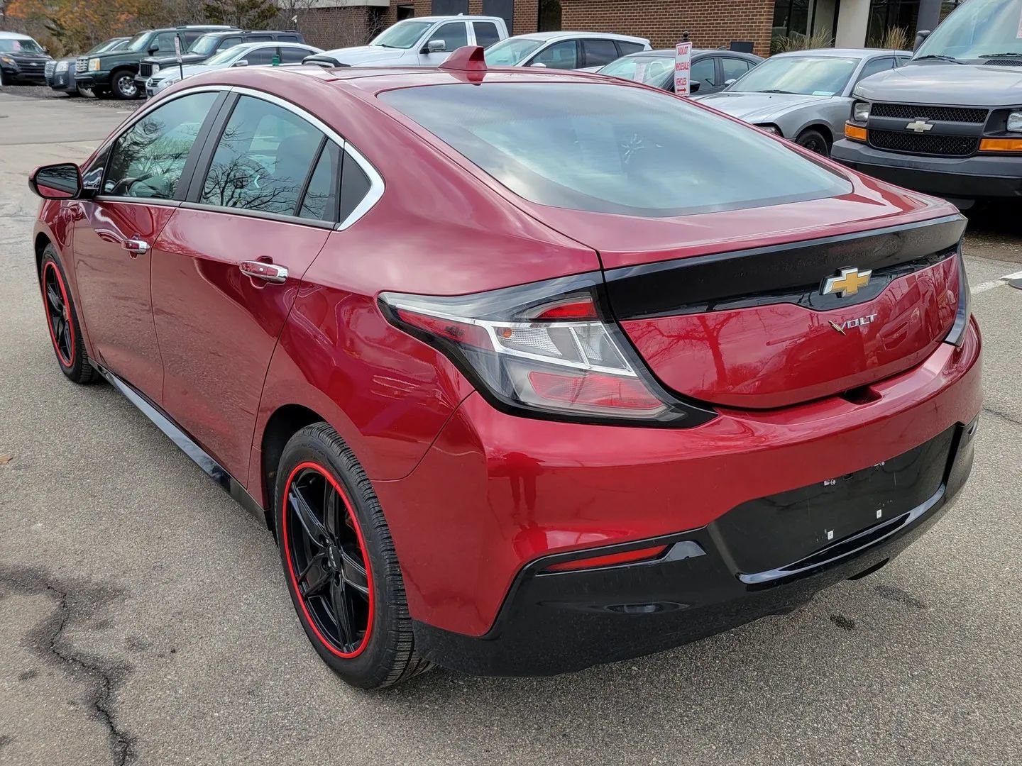 Used 2019 Chevrolet Volt LT FWD image 5
