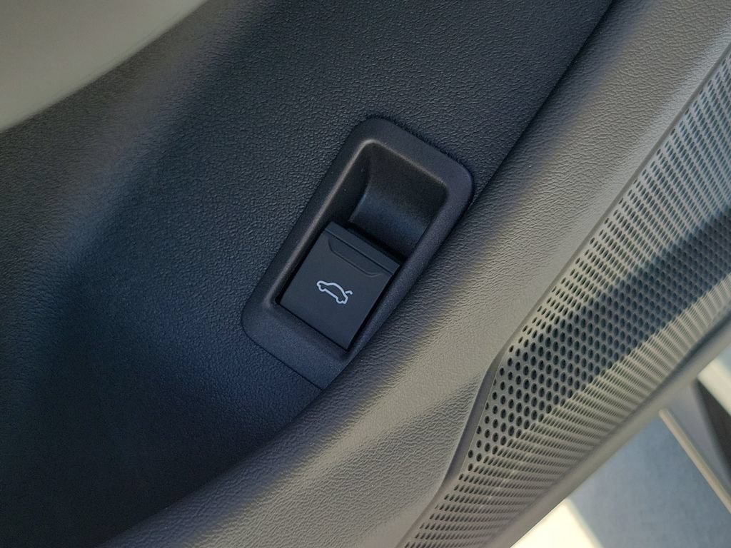 New 2026 Audi A6 Premium Plus AWD/4WD image 20