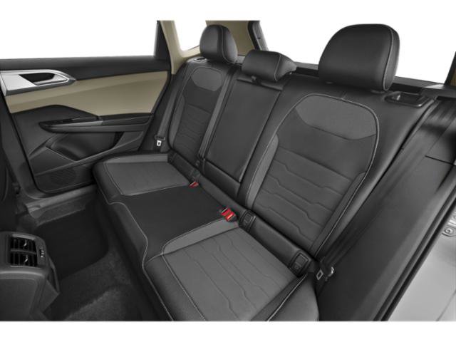 New 2026 Volkswagen Taos SE image 10