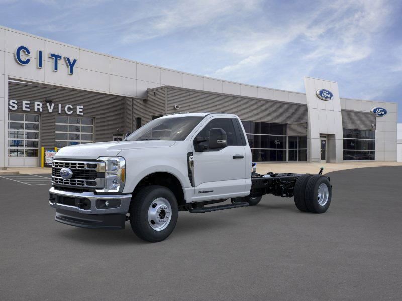 New 2026 Ford F350 XL w/ XL Chrome Package image 33