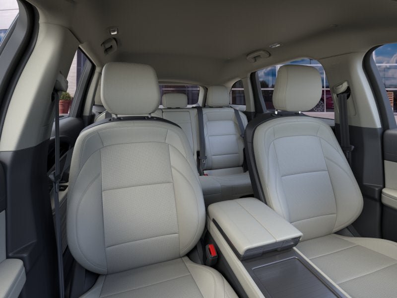 New 2026 Lincoln Nautilus Premier AWD/4WD image 10