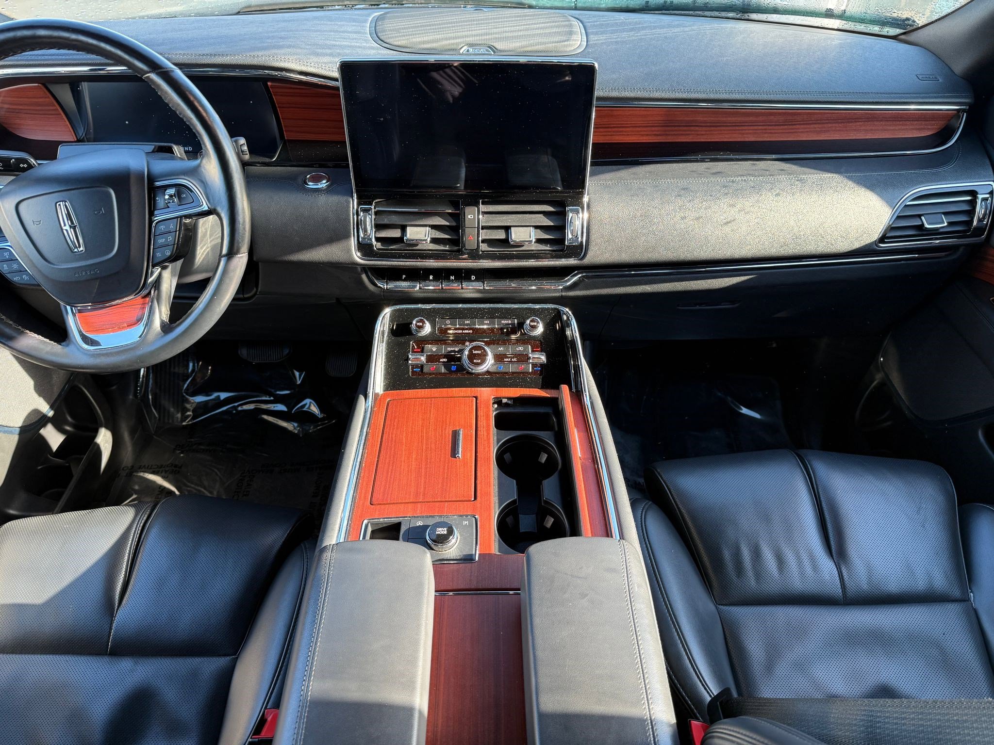 Used 2024 Lincoln Navigator L 4WD image 19