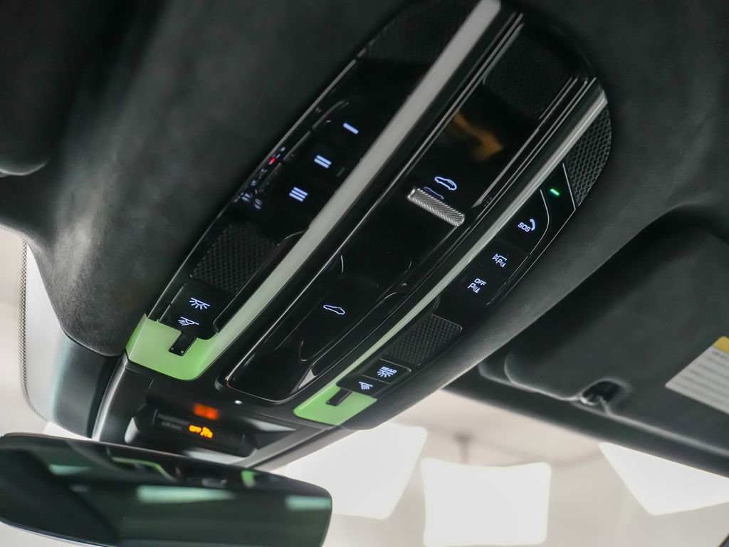 Certified 2020 Porsche Cayenne Turbo AWD/4WD image 28