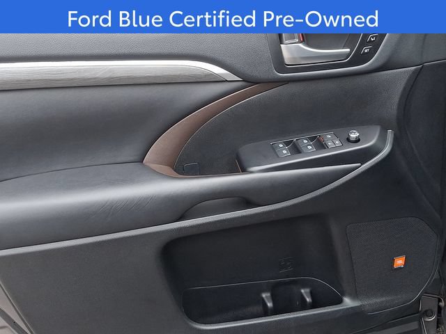 Used 2019 Toyota Highlander Limited AWD/4WD image 14