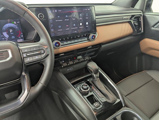 Used 2024 GMC Canyon AT4 w/ AT4 Premium Package image 20