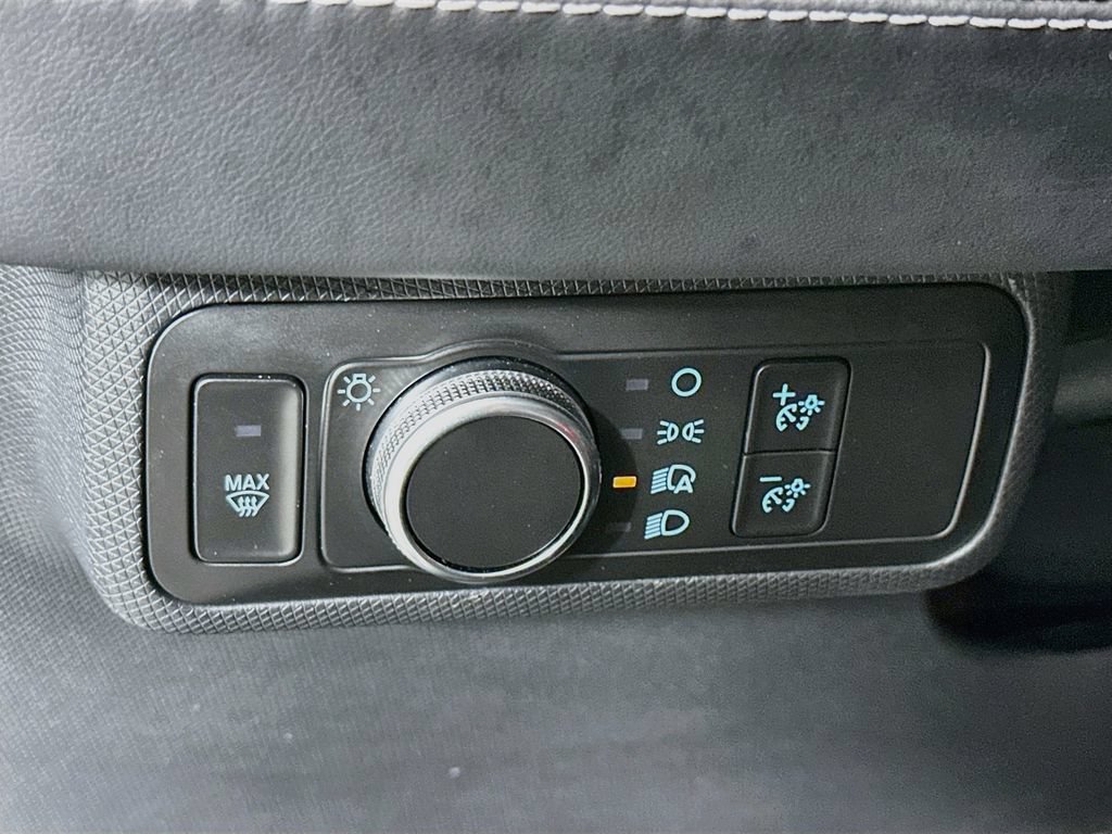 Used 2021 Ford Mustang Mach-E Premium AWD/4WD image 15