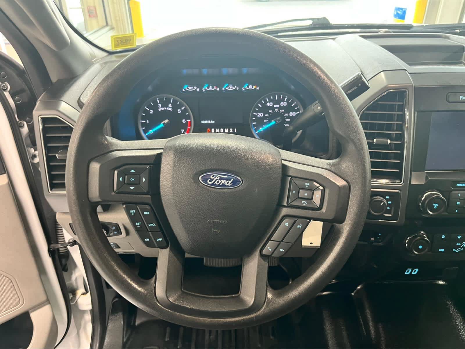Certified 2019 Ford F250 XLT w/ XLT Value Package AWD/4WD image 19
