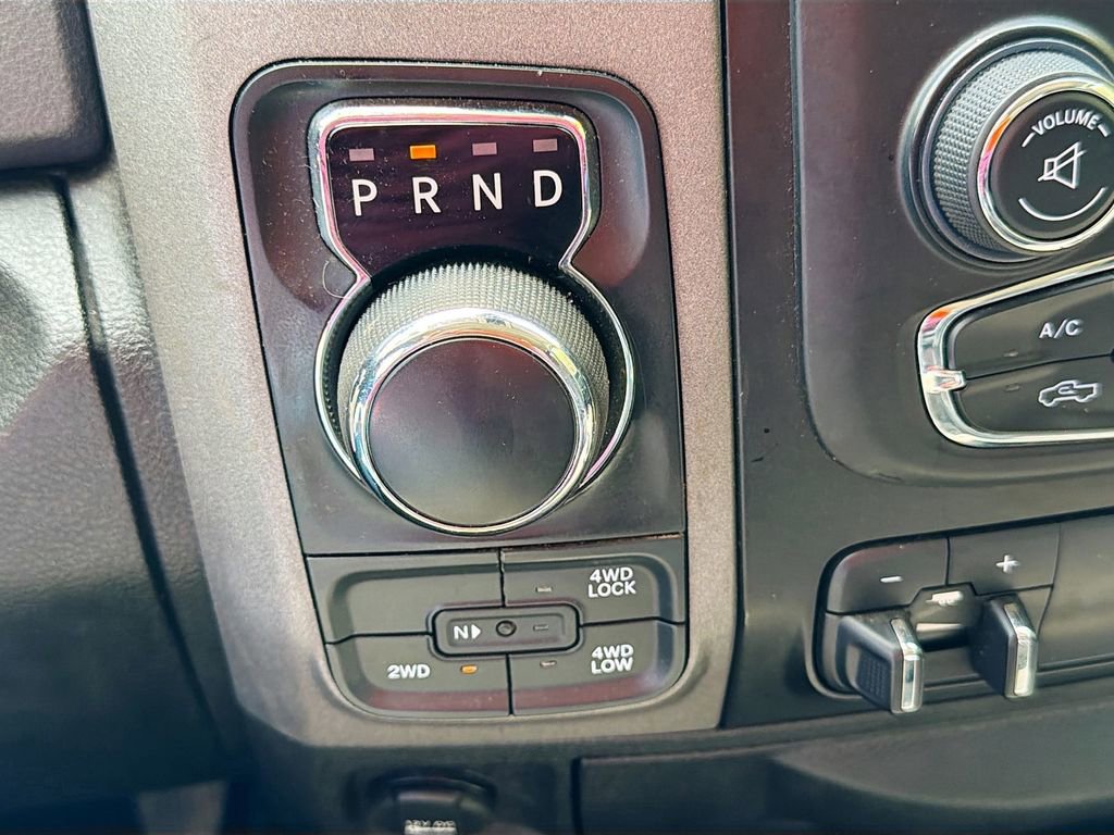 Used 2019 RAM 1500 Express w/ Wheel & Sound Group AWD/4WD image 7
