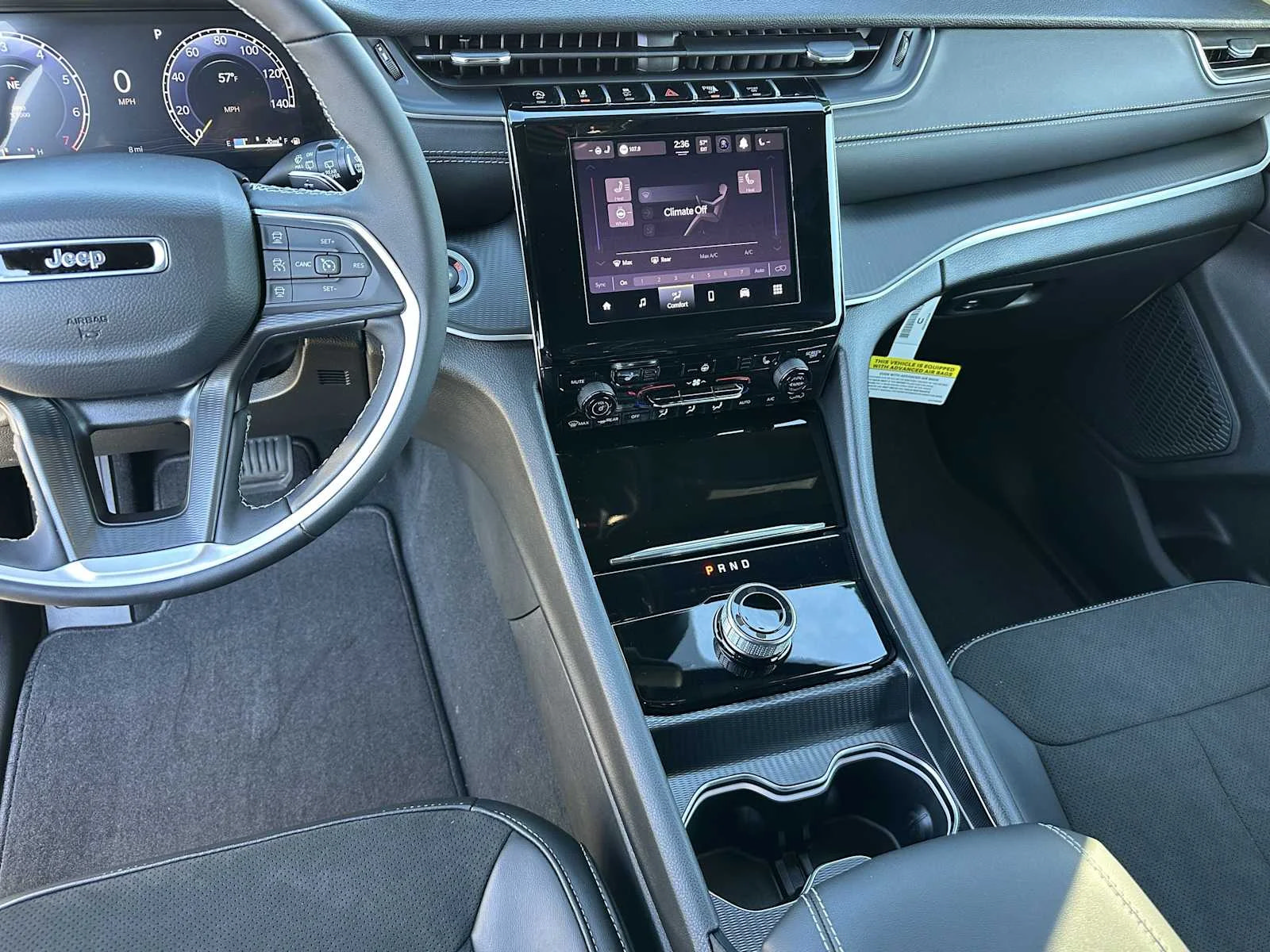 New 2025 Jeep Grand Cherokee Altitude AWD/4WD image 25