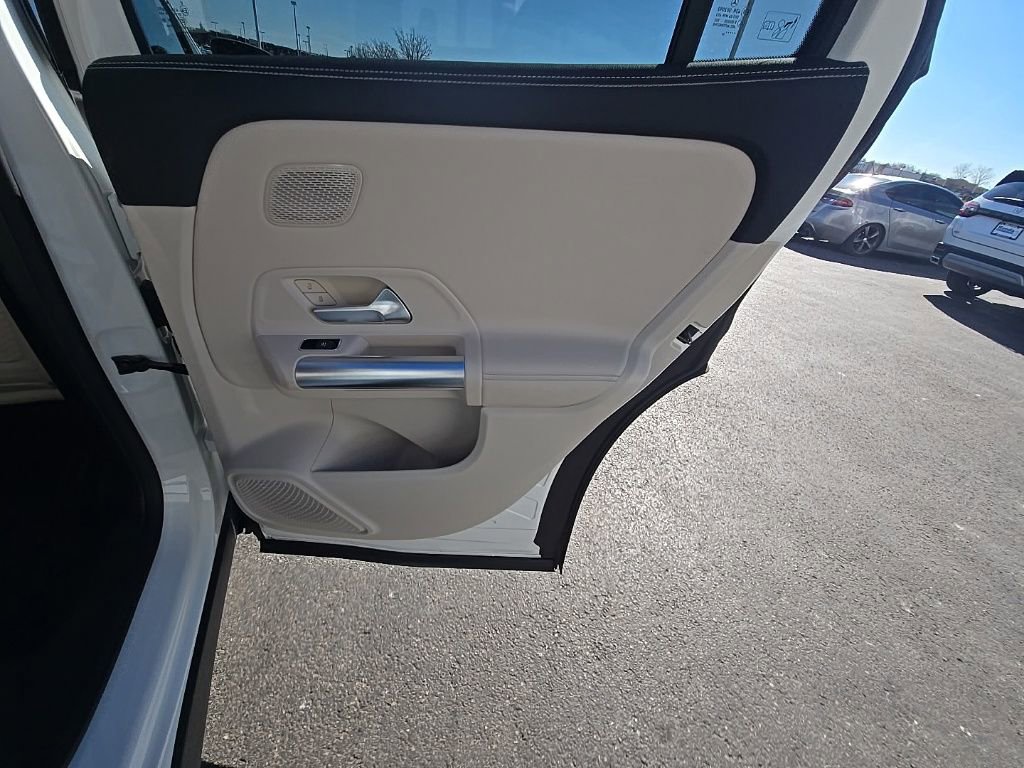 Used 2024 Mercedes-Benz GLA 250 4MATIC image 29