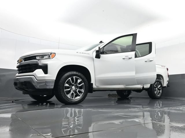 Used 2023 Chevrolet Silverado 1500 LT AWD/4WD image 32