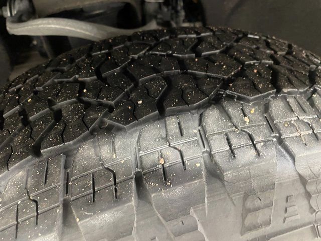 Used 2023 Chevrolet Silverado 1500 LT image 8