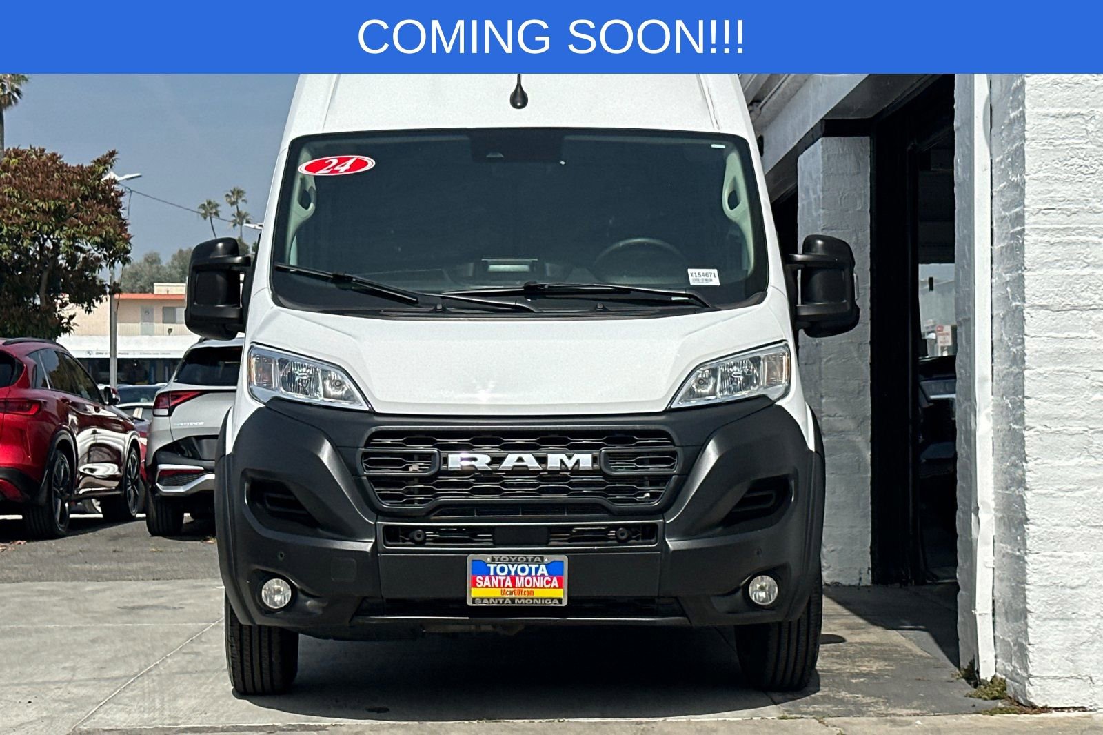 Used 2024 RAM ProMaster 2500 w/ Safety Group image 9
