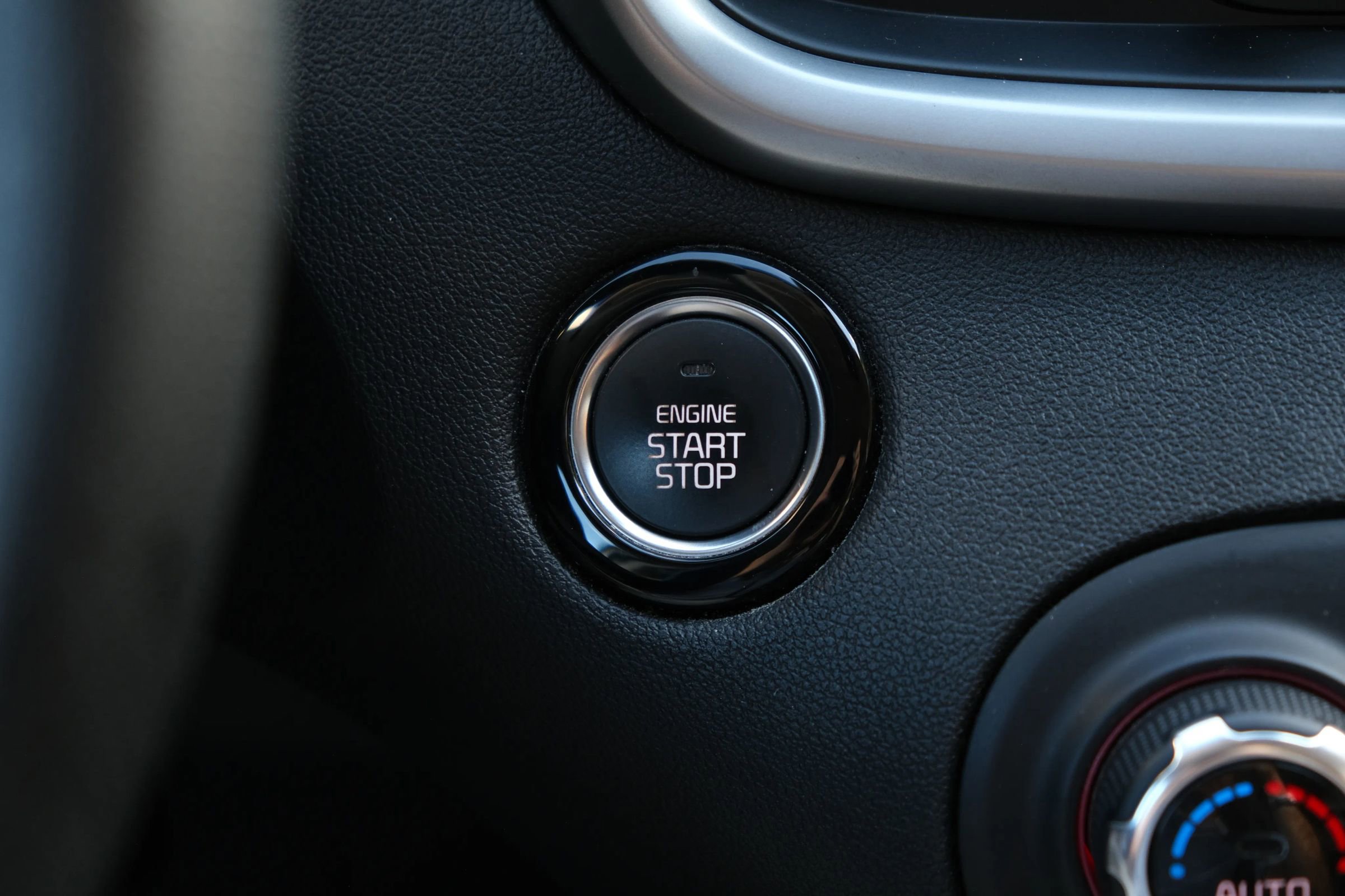 Used 2019 Kia Sorento SX image 51