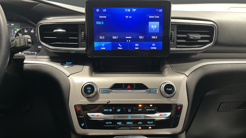 Used 2023 Ford Explorer XLT w/ Equipment Group 202A AWD/4WD image 13