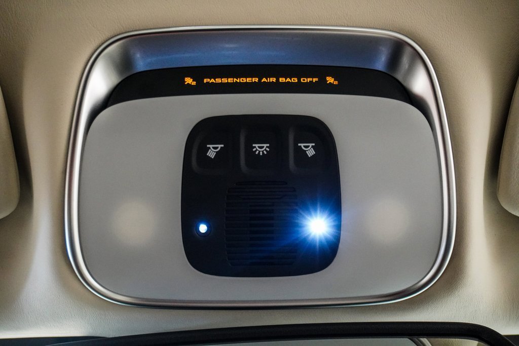 Used 2021 McLaren GT image 27