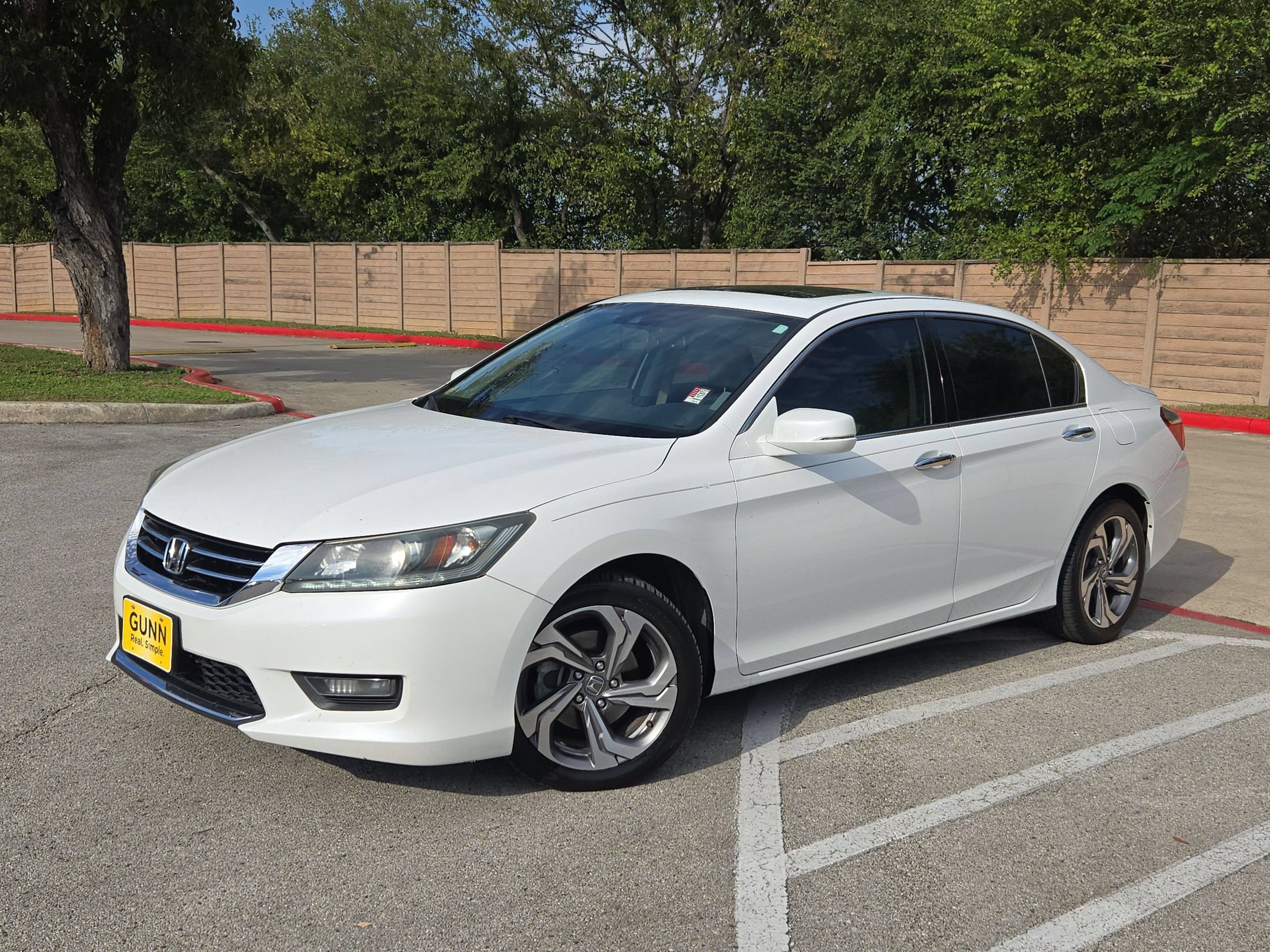 Used 2015 Honda Accord EX-L image 7