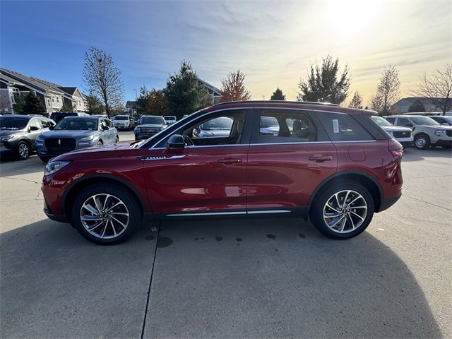 New 2026 Lincoln Corsair Premiere image 6