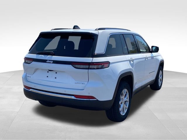 Used 2023 Jeep Grand Cherokee Limited AWD/4WD image 3