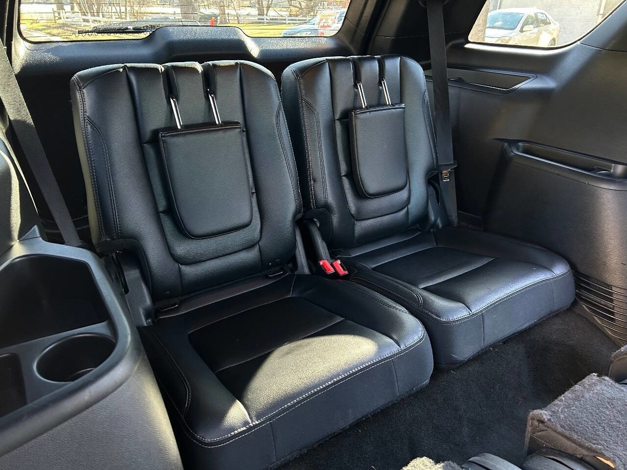 Used 2016 Ford Explorer Limited image 18