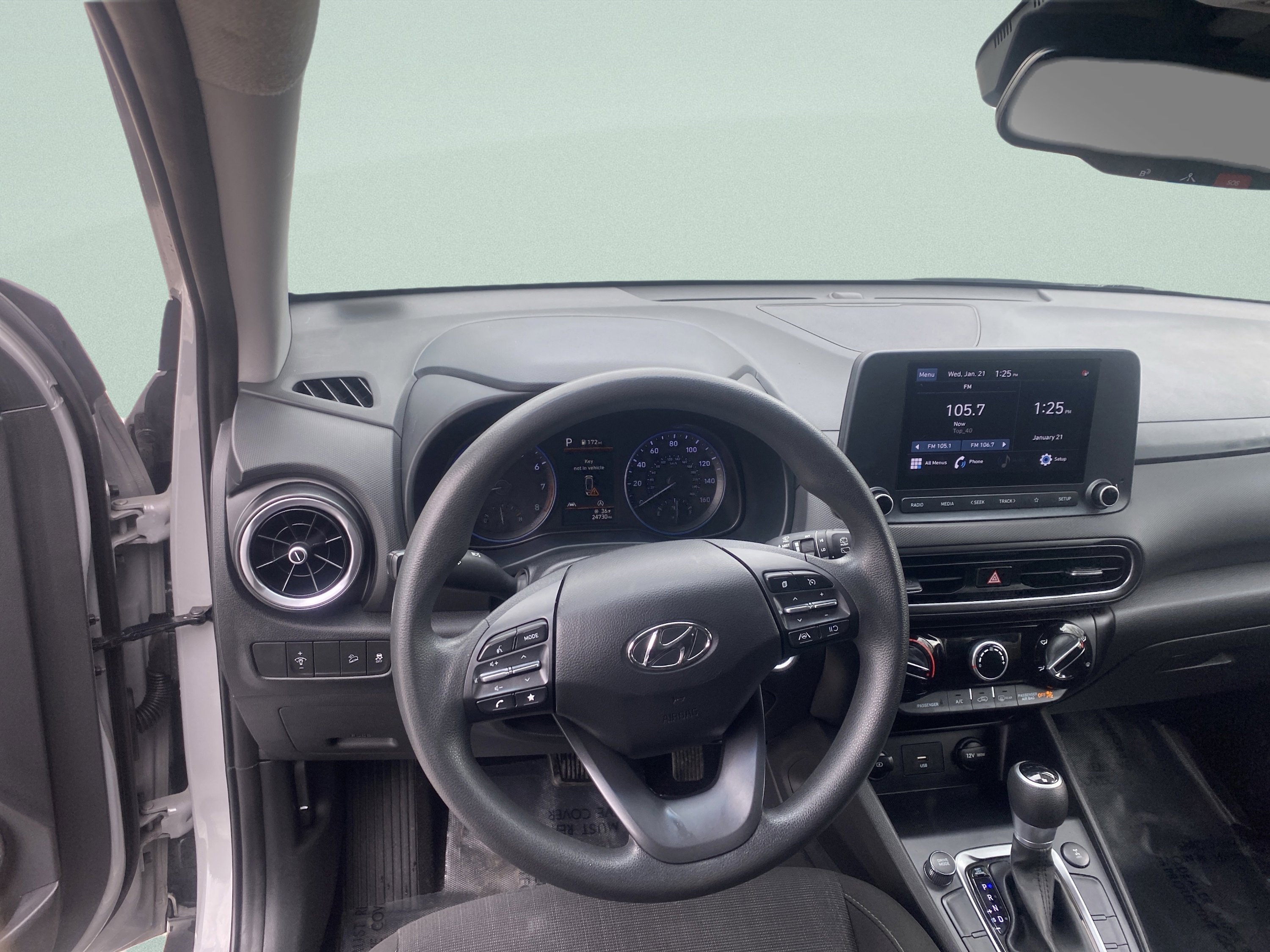 Used 2023 Hyundai Kona SEL w/ Cargo Package image 17