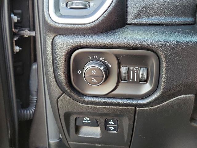 Certified 2019 RAM 1500 Big Horn AWD/4WD image 12