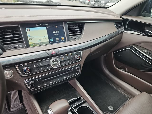 Used 2017 Kia Cadenza Limited FWD image 22