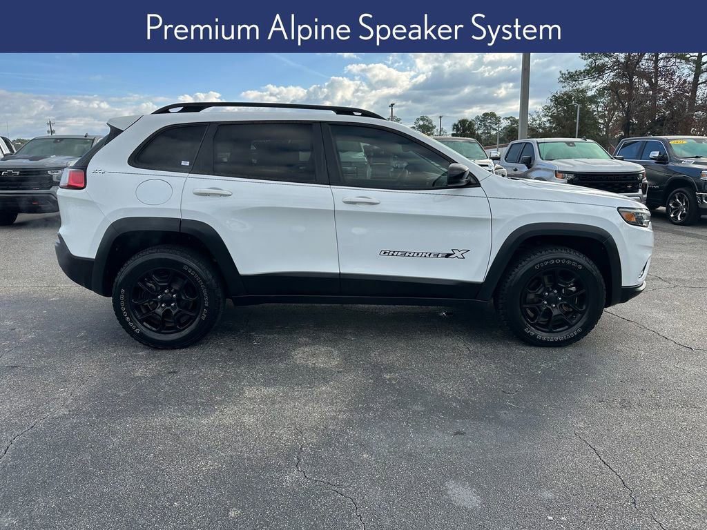 Used 2022 Jeep Cherokee Latitude w/ Sun & Sound Group image 8