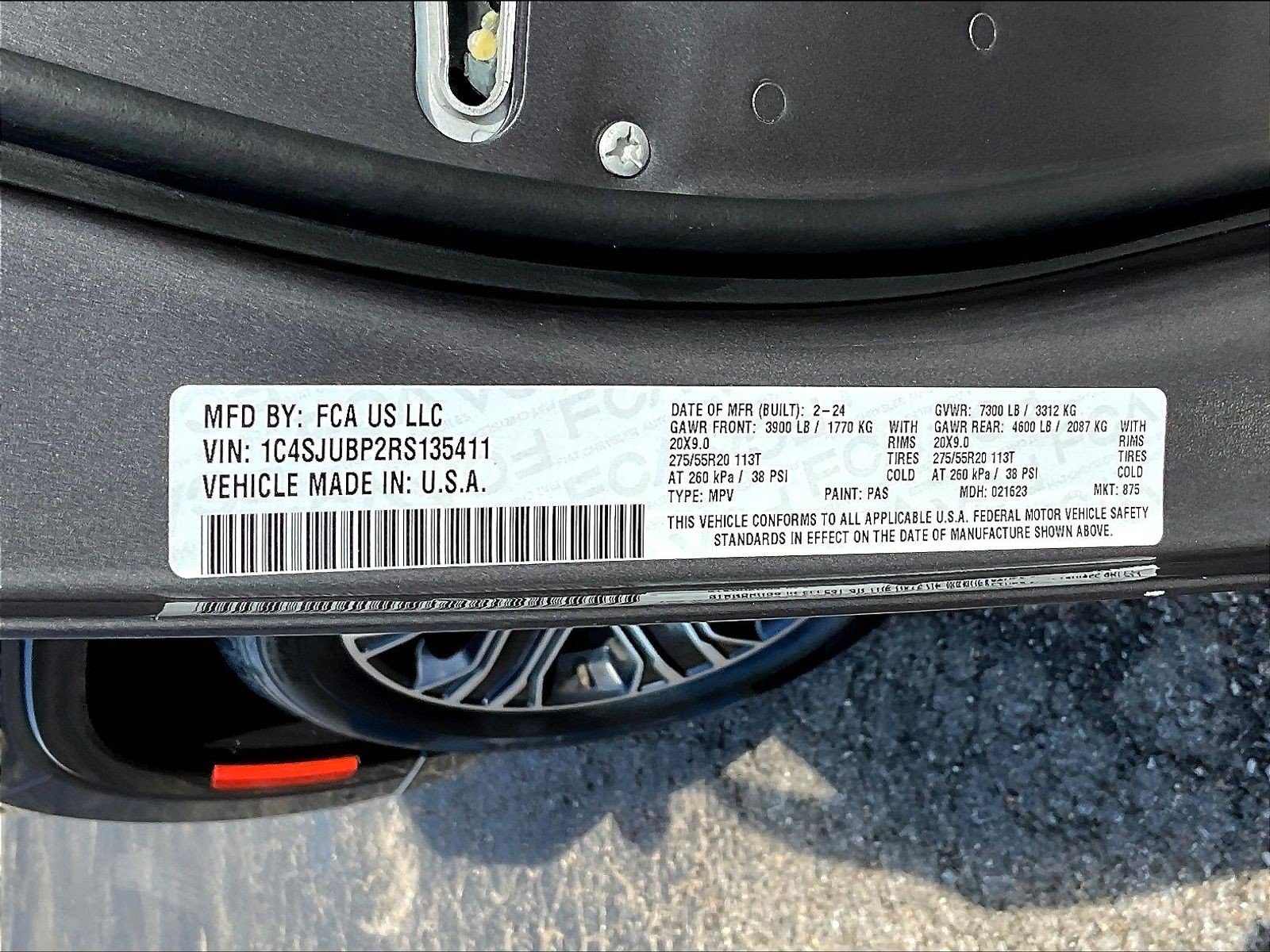Used 2024 Jeep Wagoneer Series II w/ Flexible Seating Group RWD image 19