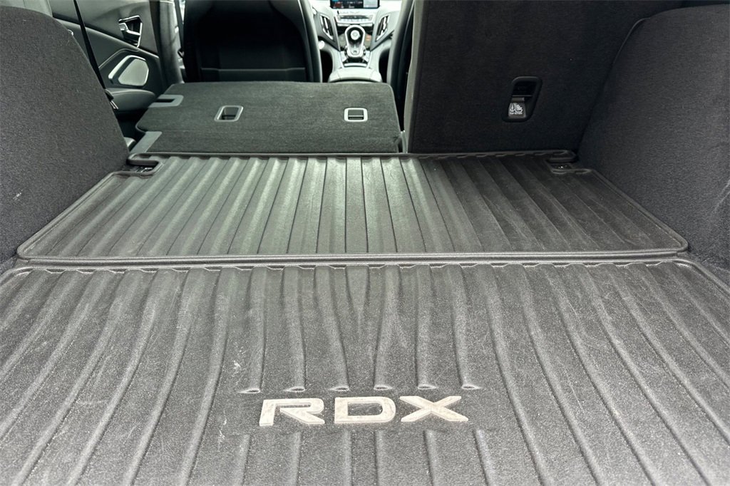 Certified 2023 Acura RDX w/ Technology Package image 12